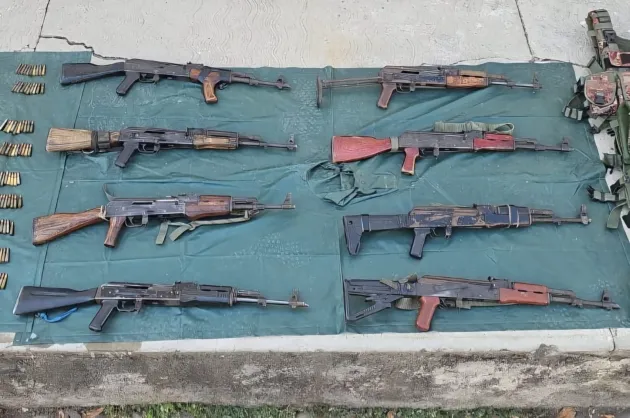 Detenidas 9 personas con 8 fusiles en Apatzingán: SSP 