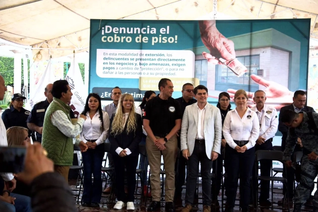 En Feria de seguridad realizada en Zitácuaro, realiza FGE jornada informativa para la prevención de la desaparición de personas 