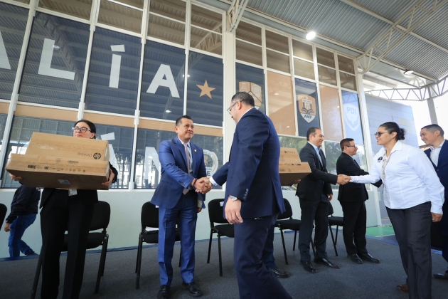 Mejorar las condiciones laborales para garantizar un servicio más eficiente: anuncia CTP pago de adeudos y mejora salarial al personal