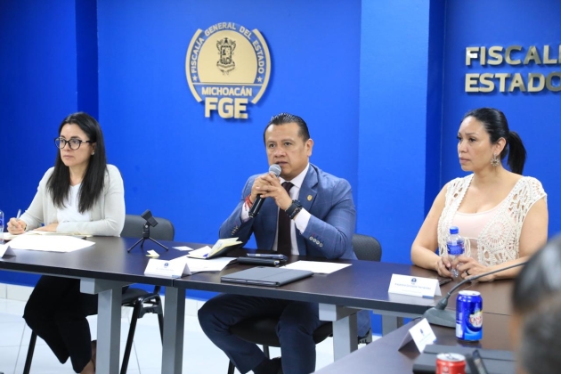 Torres Piña destaca a los autogobiernos como aliados de la FGE en la atención de delitos 