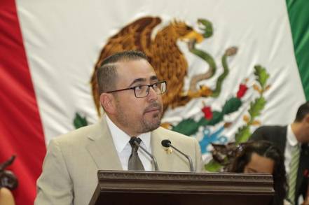 Propone Dip. Humberto González mecanismos para regular creación de Dependencias Municipales