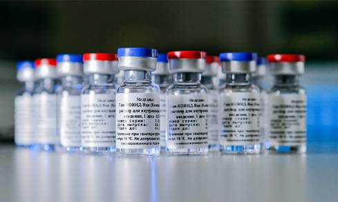 Rusia produce el primer lote de su vacuna contra el COVID-19: Sputnik V