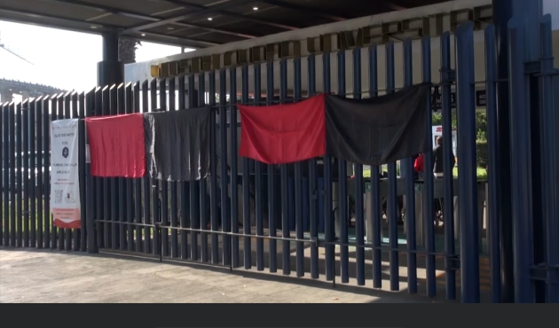 La UMSNH Continúa en Huelga, un Tribunal Federal ordenó "Puertas Cerradas" en apoyo al Sindicato que reclama sus Derechos Laborales