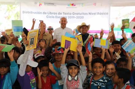Inicia SEE distribución de libros de texto gratuitos para escuelas de Michoacán