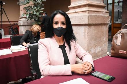 Celebra Lucila Martínez obligatoriedad en igualdad de salarios entre hombres y mujeres  
