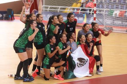 México da primer paso en Cali-Valle 2021 con debut histórico en handball 