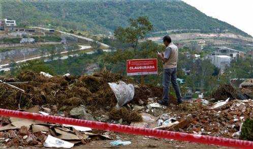 Clausura  La Procuraduría de Protección al Ambiente (ProAm) tiradero de escombro en Morelia  Capital de Michoacán 