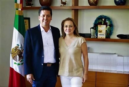  El Senador Antonio García traza ruta de trabajo con prestadores de servicios turísticos de Michoacán
