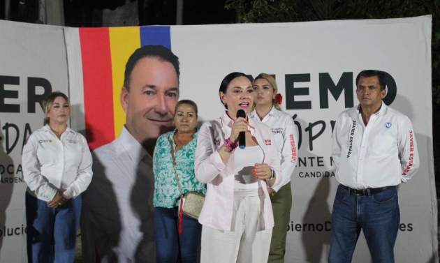 En Lázaro Cárdenas vamos a ganar porque tenemos a los mejores candidatos: Adriana Hernández 