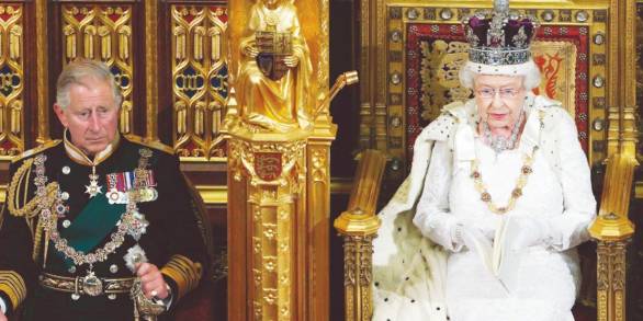 Falso que la Reina Isabel II contenga COVID-19 Anuncian Voceros de la Casa Real Britanica