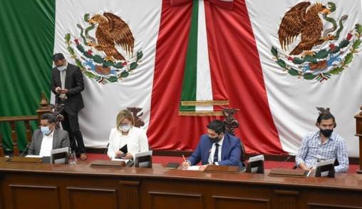 El Congreso de Michoacán destina para el Hospital General Doctor Miguel Silva la Presea Melchor Ocampo 2021﻿ 