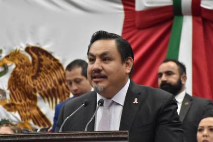 Primordial contribuir para una mayor productividad del Consejo Estatal de Migración: Víctor Manríquez   