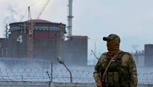 Continua la tensión dentro de la Central Nuclear Ucraniana de Zaporiyia: Los rusos nos tienen a punta de pistola Afirma el líder Mijail Podoliak 