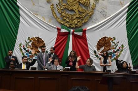 Aprueban integración de la Mesa Directiva para el segundo año legislativo en el Congreso de Michoacán